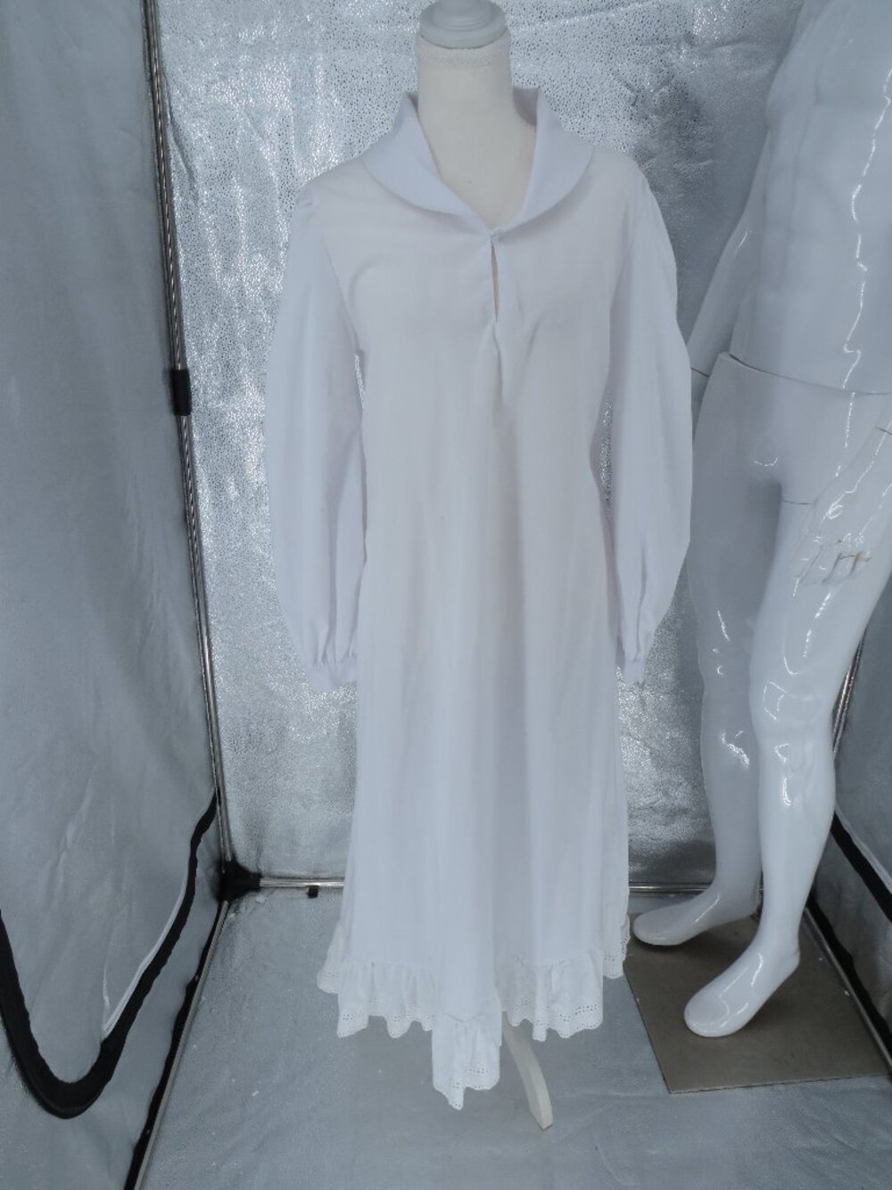 Disney Wendy Darling Dress White Medium Peter Pan Cosplay Long Nightgown Costume